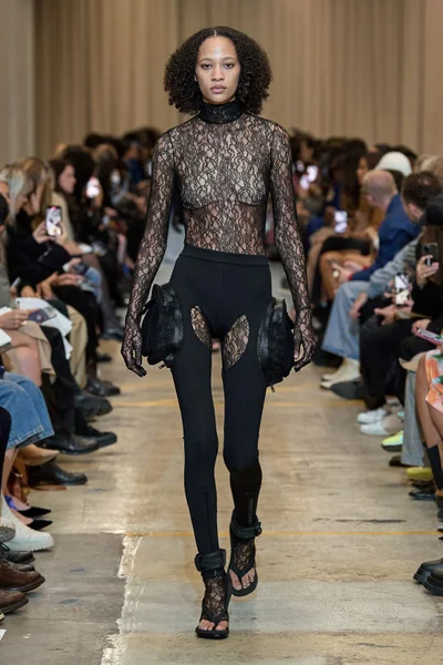 Look 59